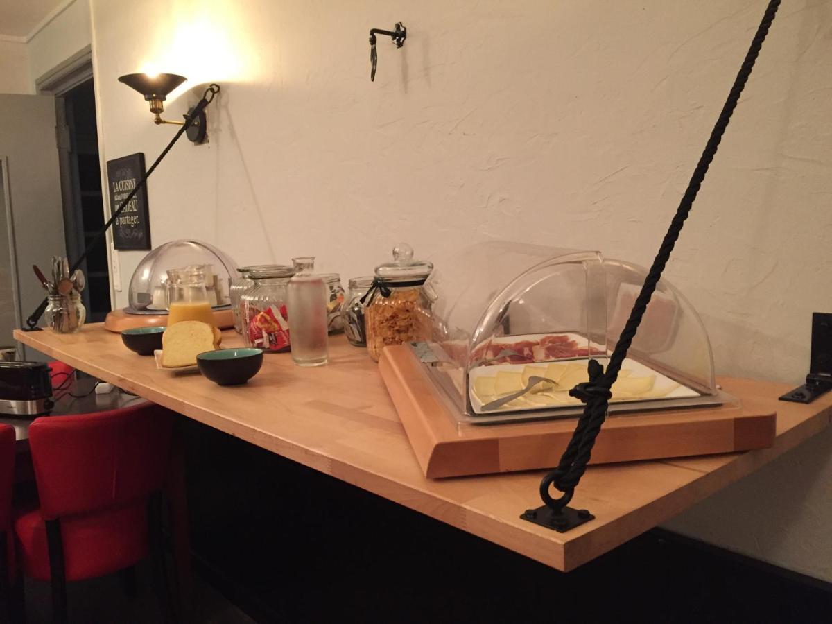 Hotel Restaurant Cousseau Parentis-en-Born Zewnętrze zdjęcie