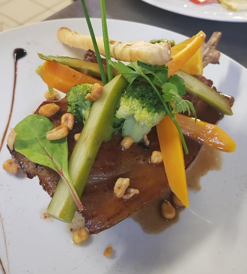 Hotel Restaurant Cousseau Parentis-en-Born Zewnętrze zdjęcie